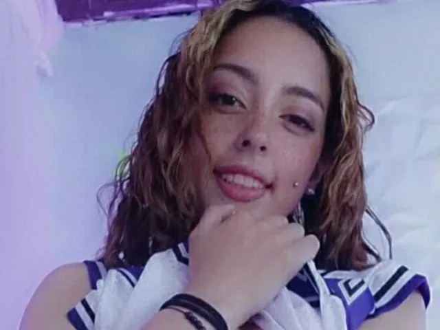 SadashiBo camgirl live amateur webcam
