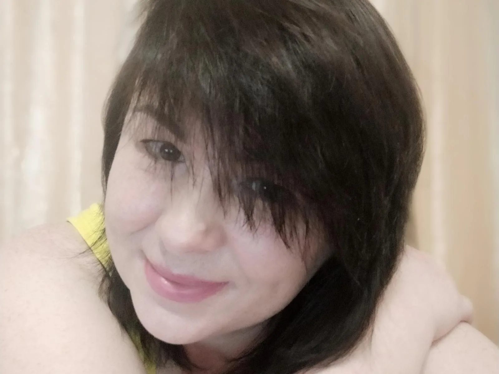 OhTasha camgirl live amateur webcam