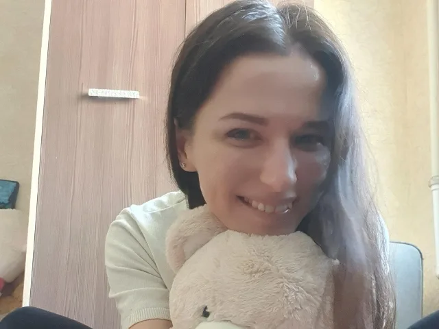 PrettyLadie camgirl live amateur webcam