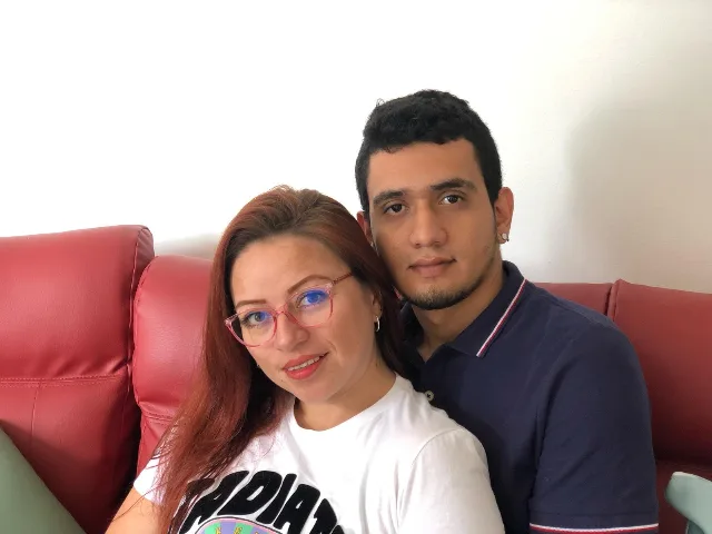 DianaAndCesarHot camgirl live amateur webcam