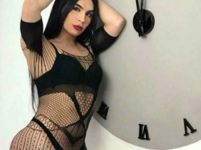 Mikeylla camgirl live amateur webcam