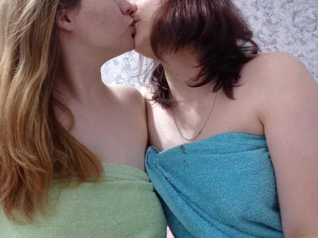 AriaCuteOh camgirl live amateur webcam