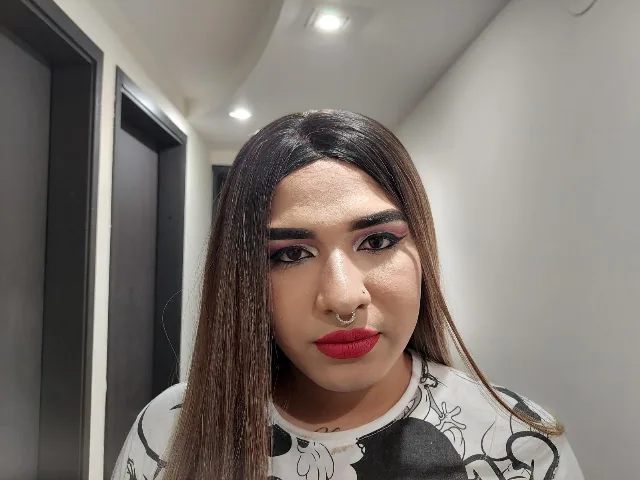 AntonellaCas camgirl live amateur webcam