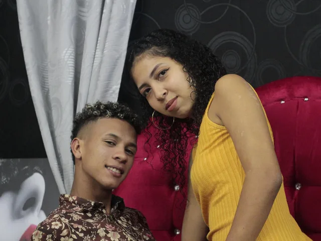 PoloandMia camgirl live amateur webcam