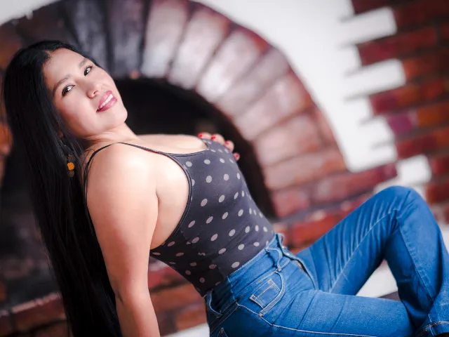 AgathaPember camgirl live amateur webcam