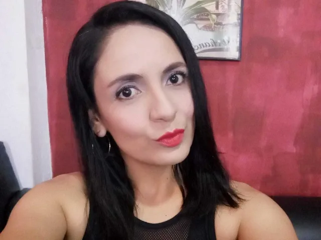 LunaSexxy camgirl live amateur webcam