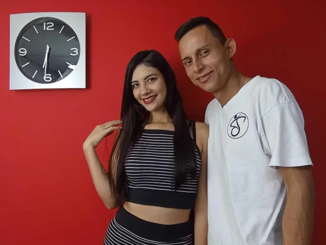 SmithAndEmma camgirl live amateur webcam