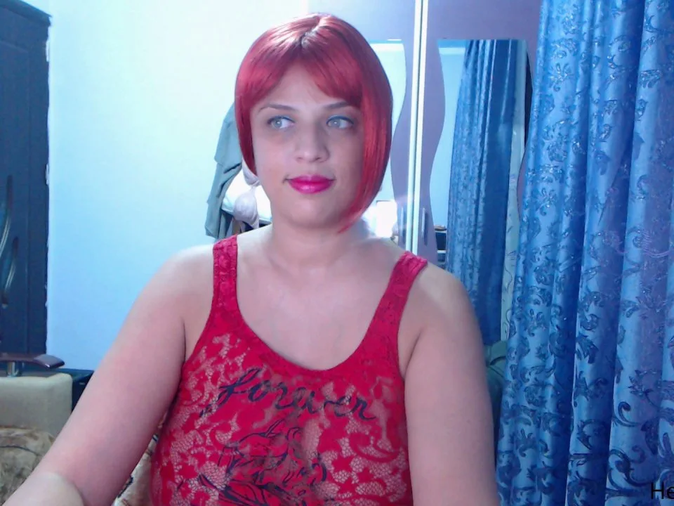 MyHairyCunt camgirl live amateur webcam