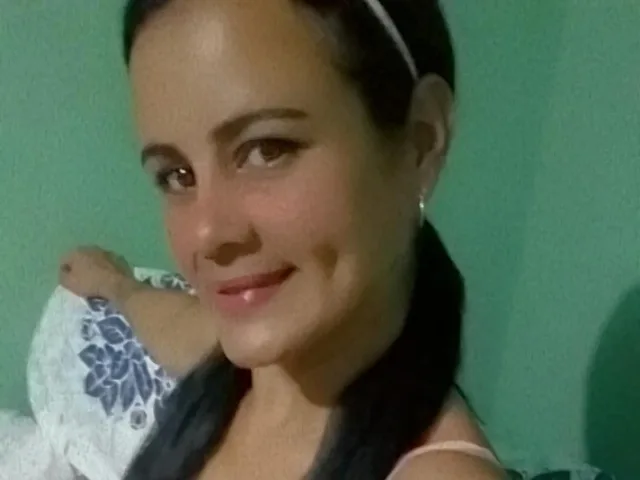 LolytaSweet camgirl live amateur webcam