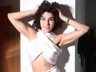 CurliestSue camgirl live amateur webcam