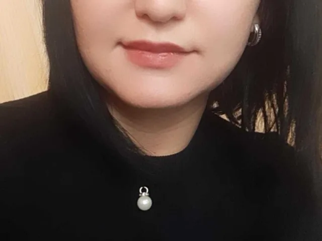 LunaraMoon camgirl live amateur webcam