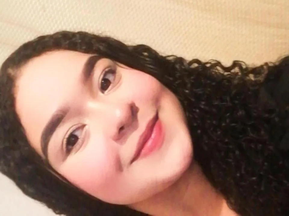 MelanieeFontaine camgirl live amateur webcam