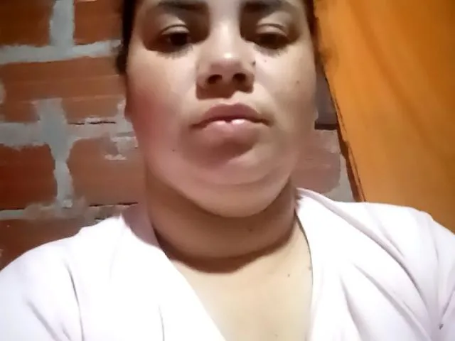 Naliely camgirl live amateur webcam