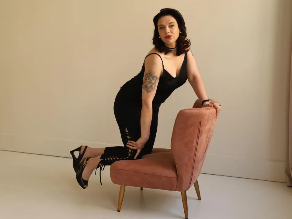 MartaPrinz camgirl live amateur webcam