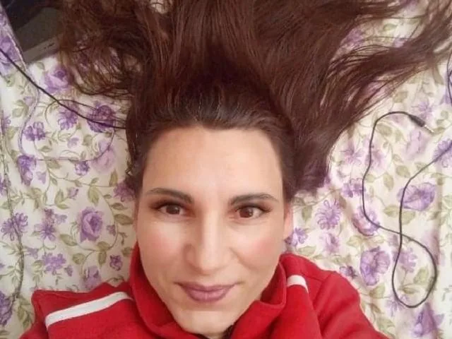 CumpusWetty camgirl live amateur webcam