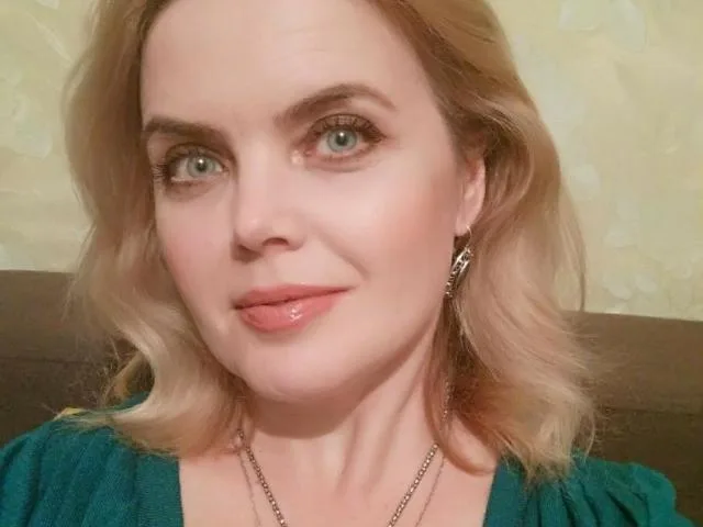 MagicWoman69 camgirl live amateur webcam