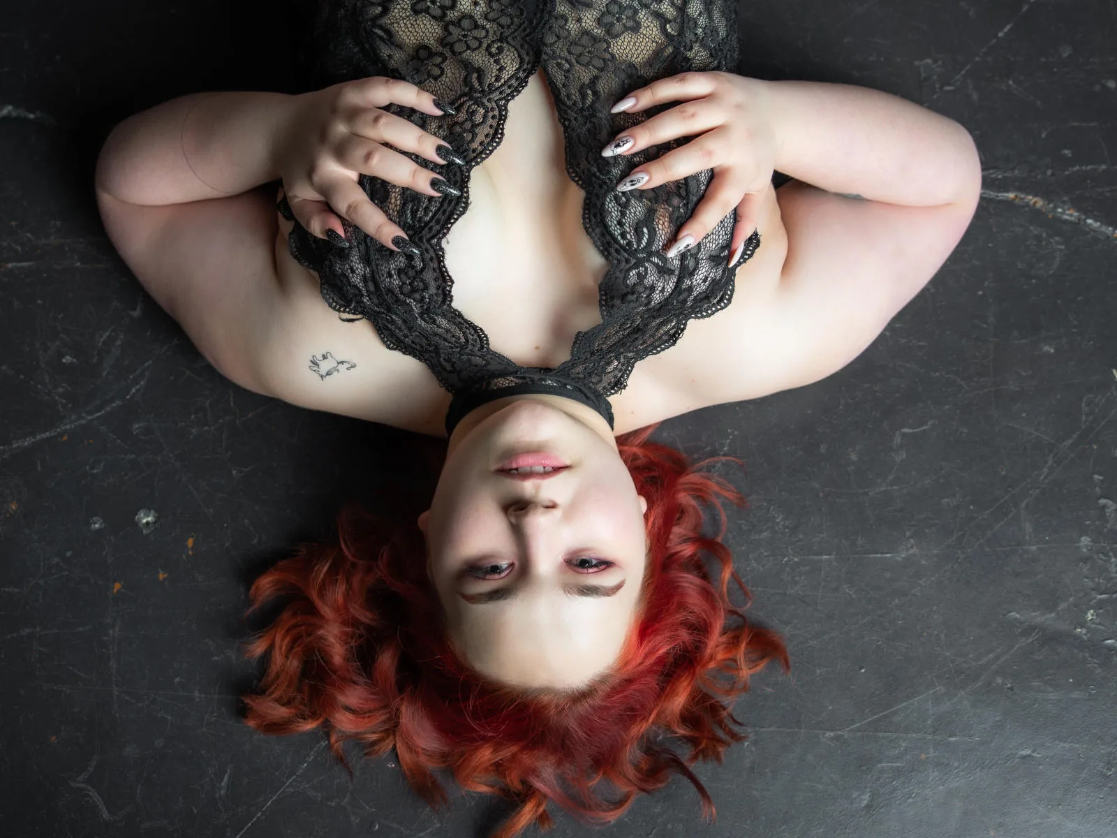 EleanorAdams camgirl live amateur webcam