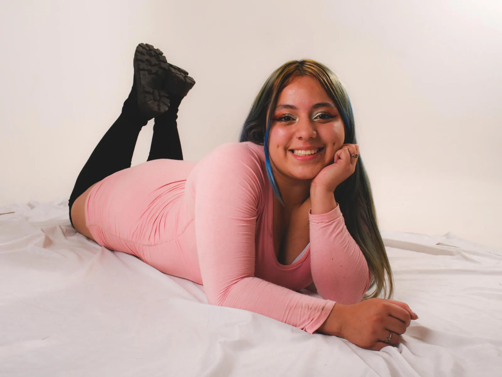 AriadnaCaruso camgirl live amateur webcam
