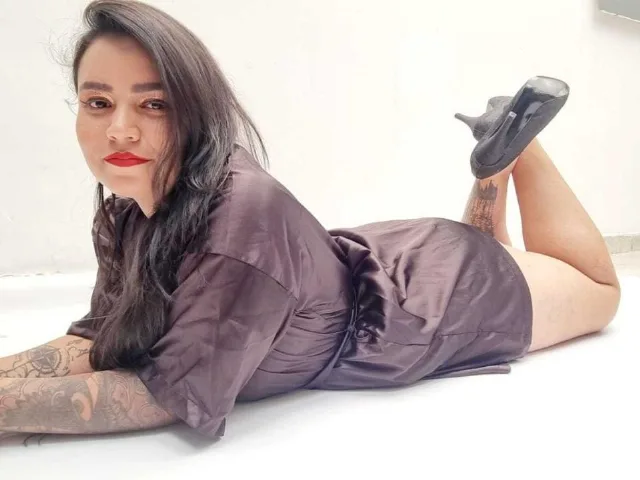 DaniSantana camgirl live amateur webcam