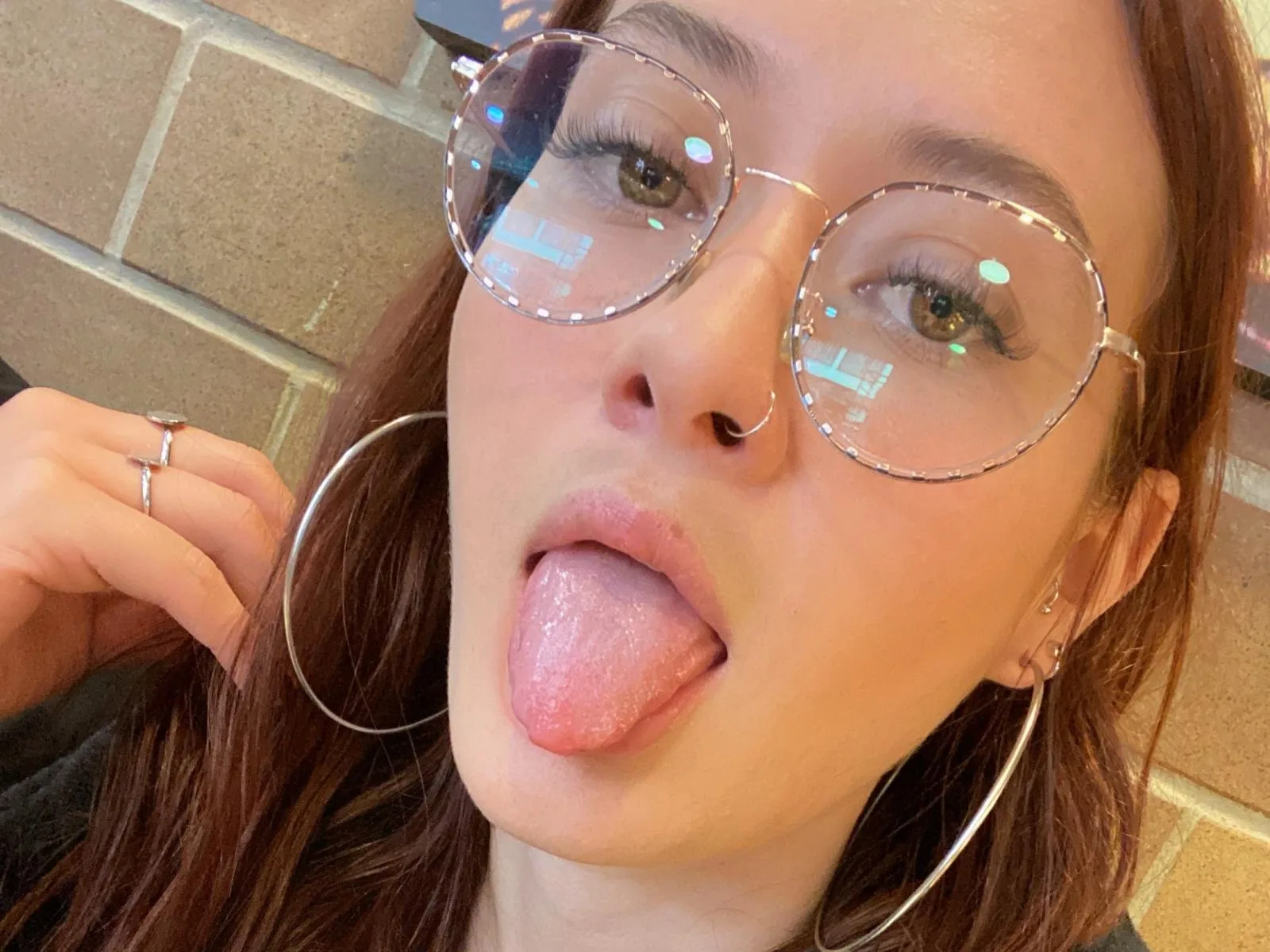AnnyGlee camgirl live amateur webcam