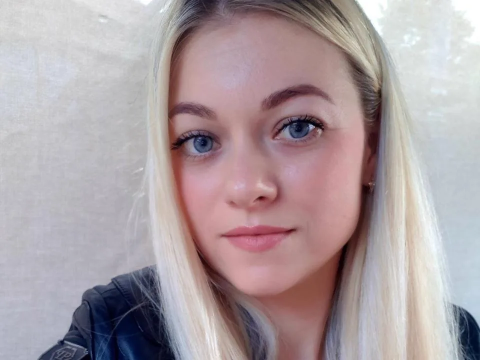 KristiKristi camgirl live amateur webcam