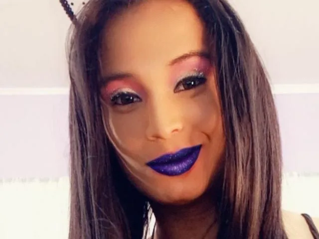 JazminTaylor camgirl live amateur webcam