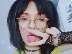 MarryInPornland camgirl live amateur webcam