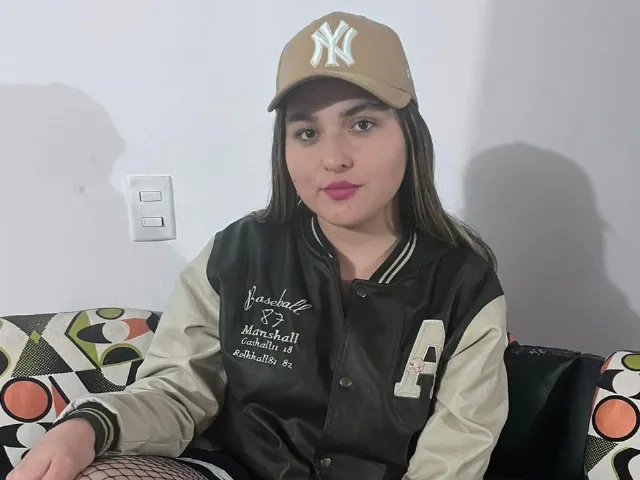 QueenNJoker69 camgirl live amateur webcam