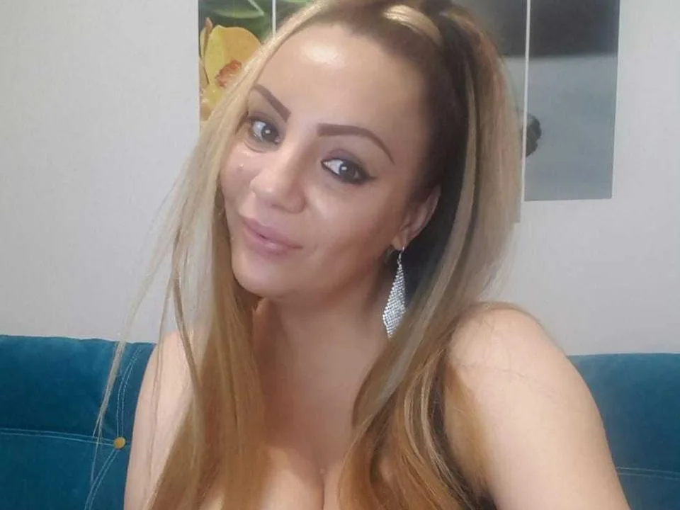 RachelI camgirl live amateur webcam