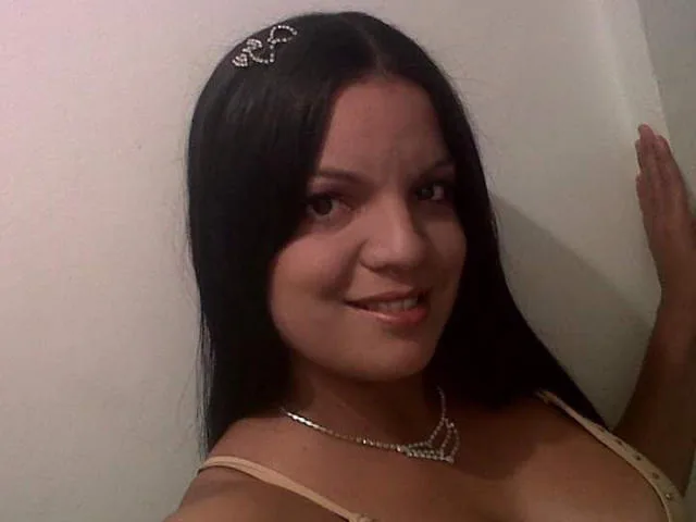 JhanetHoty camgirl live amateur webcam