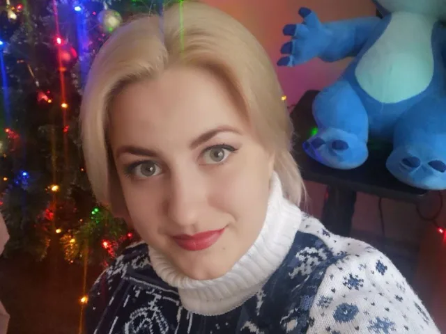 ChristenLiviX camgirl live amateur webcam
