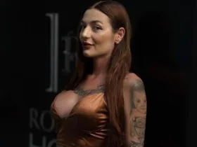 ArianaTattoos camgirl live amateur webcam