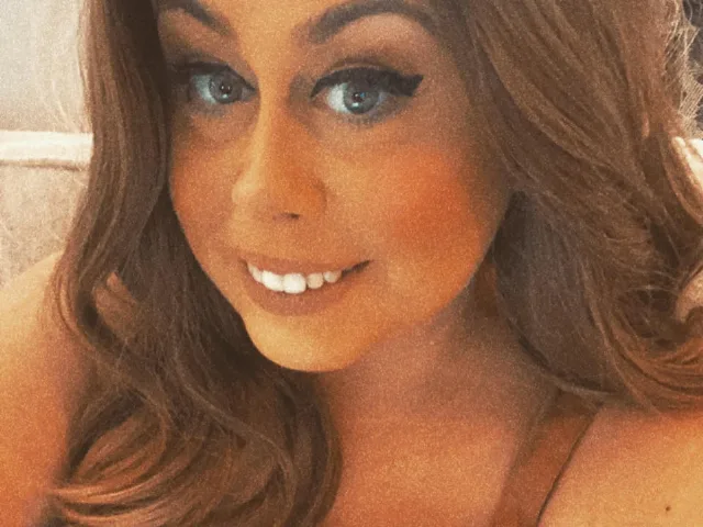 Sydney69 camgirl live amateur webcam