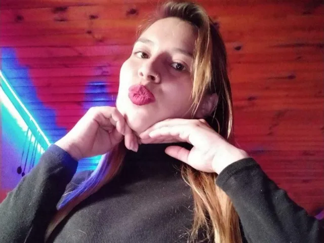 CarolayAnalSweet camgirl live amateur webcam