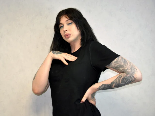 AlinaFortuna camgirl live amateur webcam
