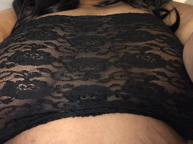 RoxannaMature camgirl live amateur webcam