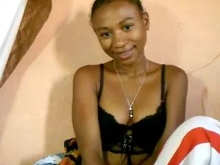 GloriaHun camgirl live amateur webcam