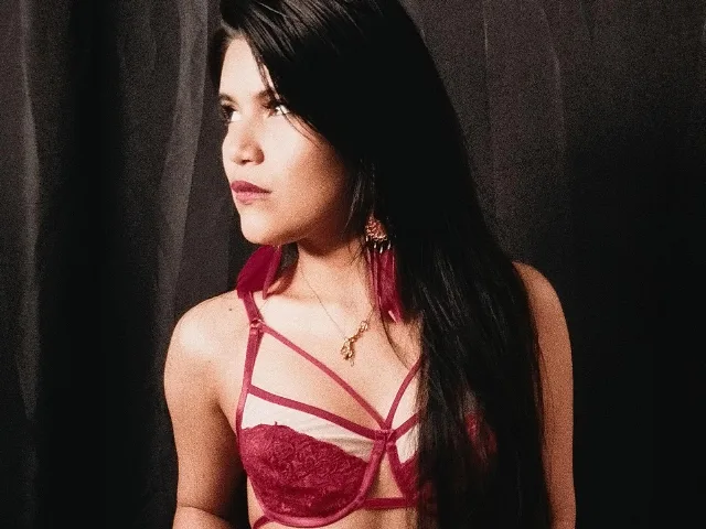 KyaraSofiaS camgirl live amateur webcam