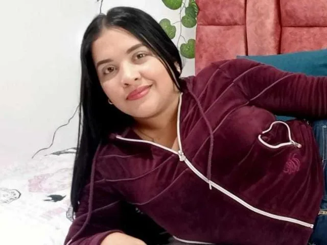 CamilleBelle camgirl live amateur webcam