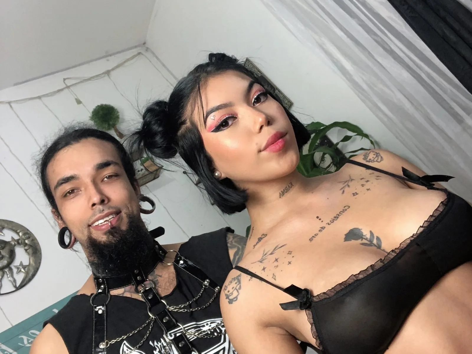 JudasySol69 camgirl live amateur webcam
