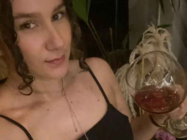 Aldhara camgirl live amateur webcam