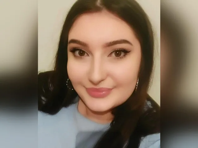KatinaHoltz camgirl live amateur webcam