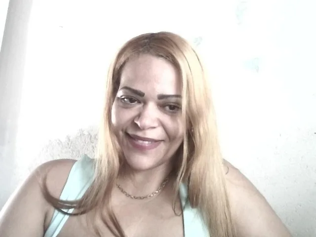 DeborahSweetX camgirl live amateur webcam