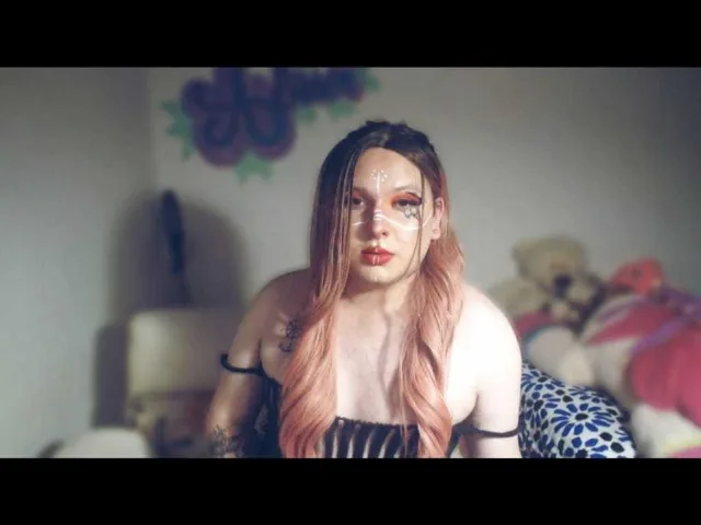 RedVelvet69 camgirl live amateur webcam