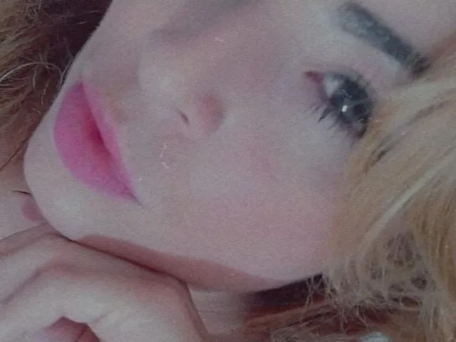 Valuna camgirl live amateur webcam