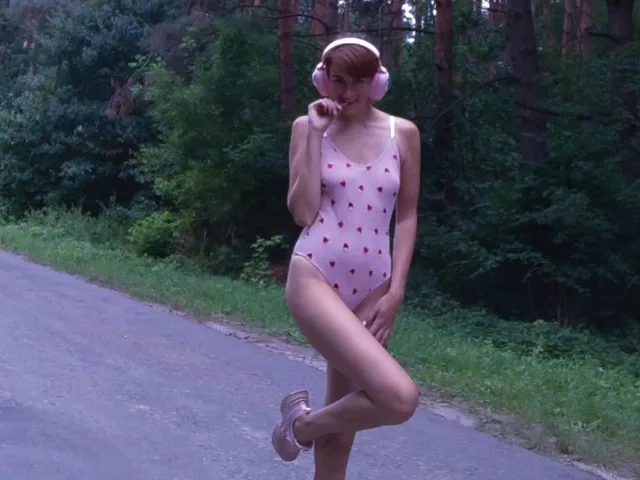 FavoriteHare camgirl live amateur webcam
