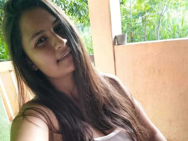 HotLuna69 camgirl live amateur webcam