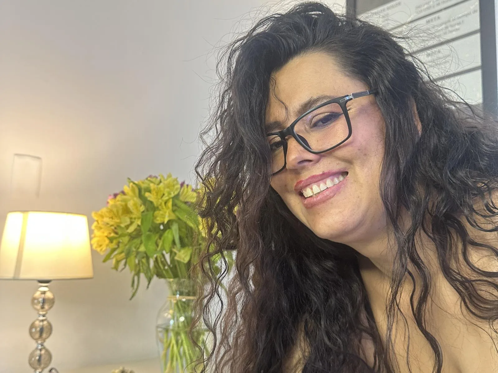 MarthinaBaker camgirl live amateur webcam