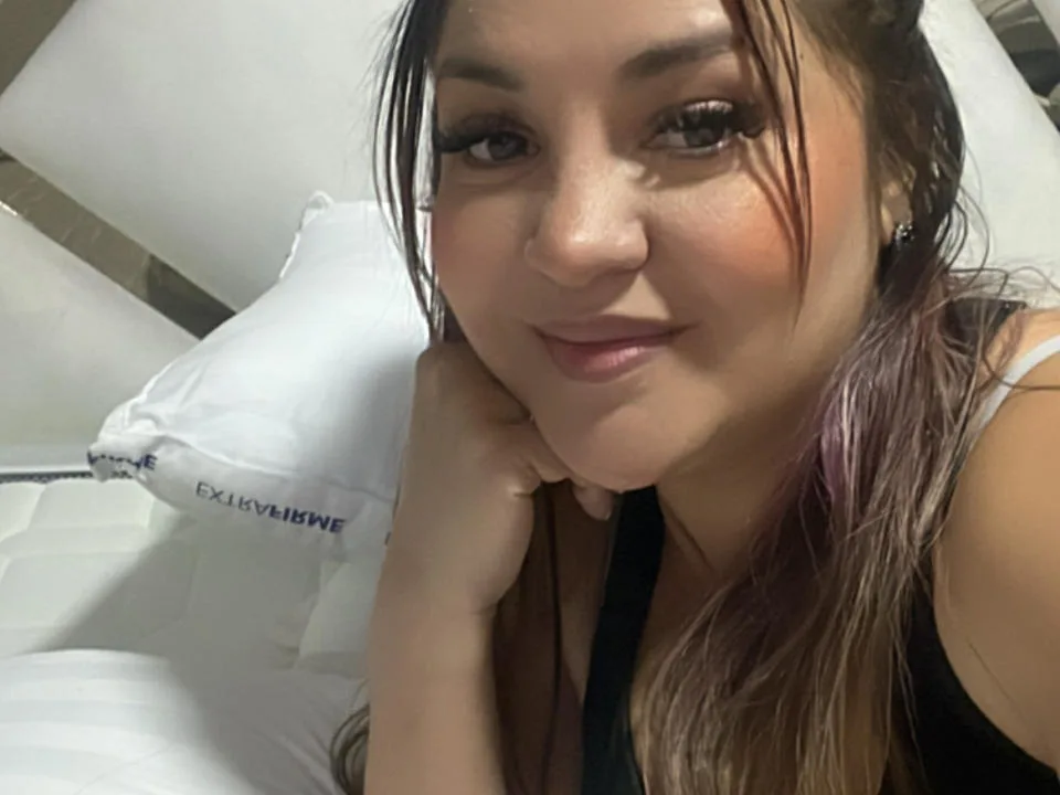 SamanthaKendral camgirl live amateur webcam