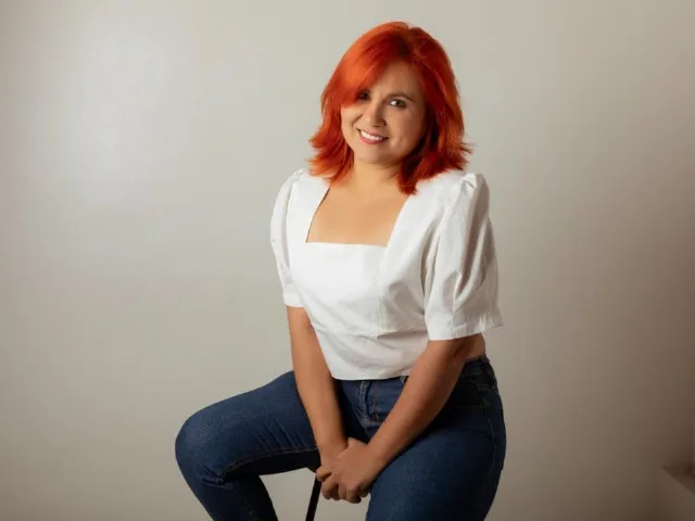 RubiJames camgirl live amateur webcam